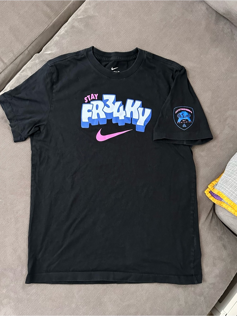 Nike Giannis Antetokoumpo Stay Fr34ky Size Medium Rare The Nike Tee